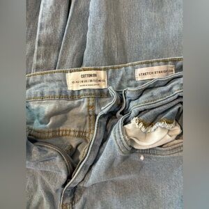 COTTON ON STRETCH STRAIGHT LEG JEANS SIZE 6 NEVER WORN